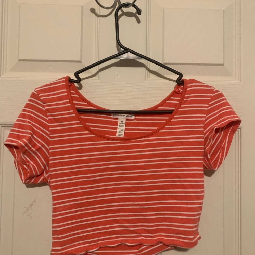 Striped Cropped Tee - Picture 3 of 3